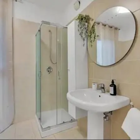דירה 10 Min From Linate-private Garage מילאנו